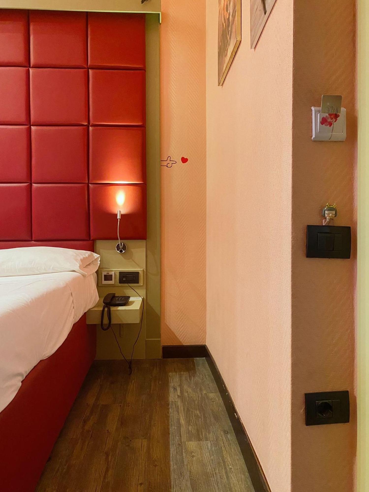 Dolce Vita Rooms Nápoles Exterior foto